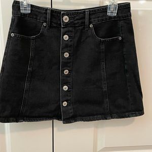 Black American Eagle button down skirt